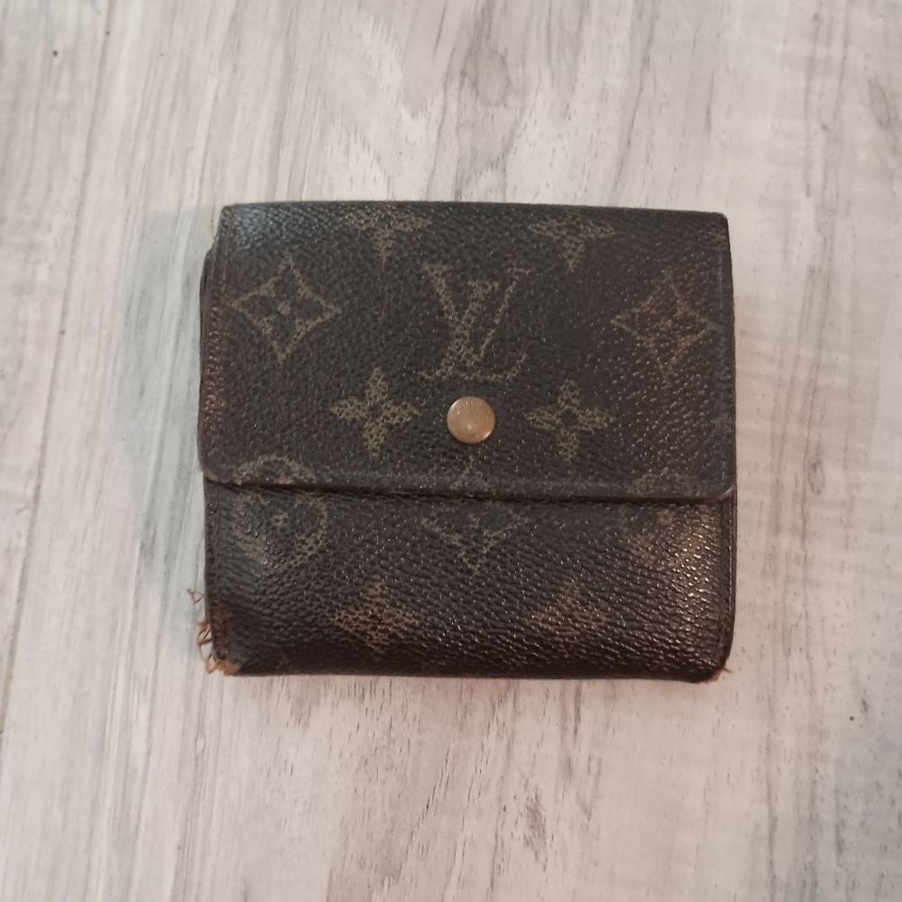Louis Vuitton Monogram Portefeuille Elise Trifold Wallet